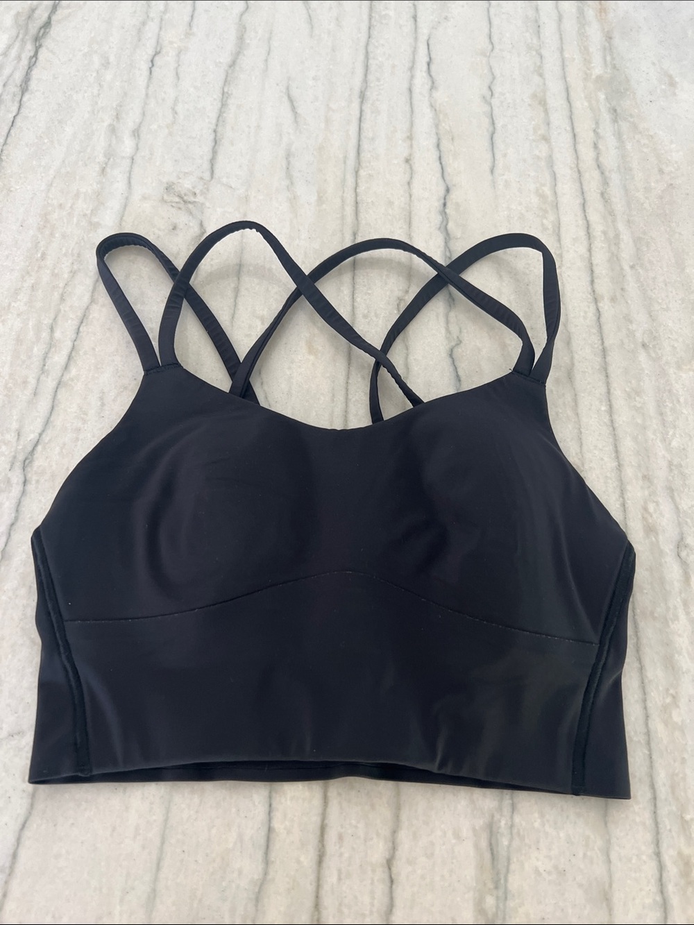 Women’s Lululemon bra top size 2.  Black excellent condition